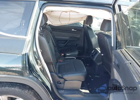 2021 Volkswagen Atlas 3.6L V6 Sel z USA, uszkodzony, nr VIN 1V2ER2CA7MC537009